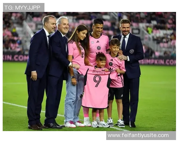 阿尔巴即将退役与妻子育有三子同时担任业余球队老板之一