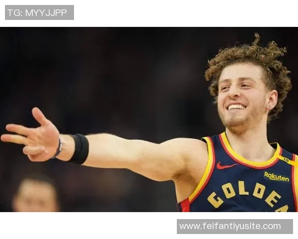 波斯特盛赞波杰姆斯基自信出色训练刻苦展现卓越球技