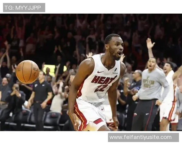 维金斯称赞鲍威尔为热火队的完美拼图场内外表现均令人赞叹